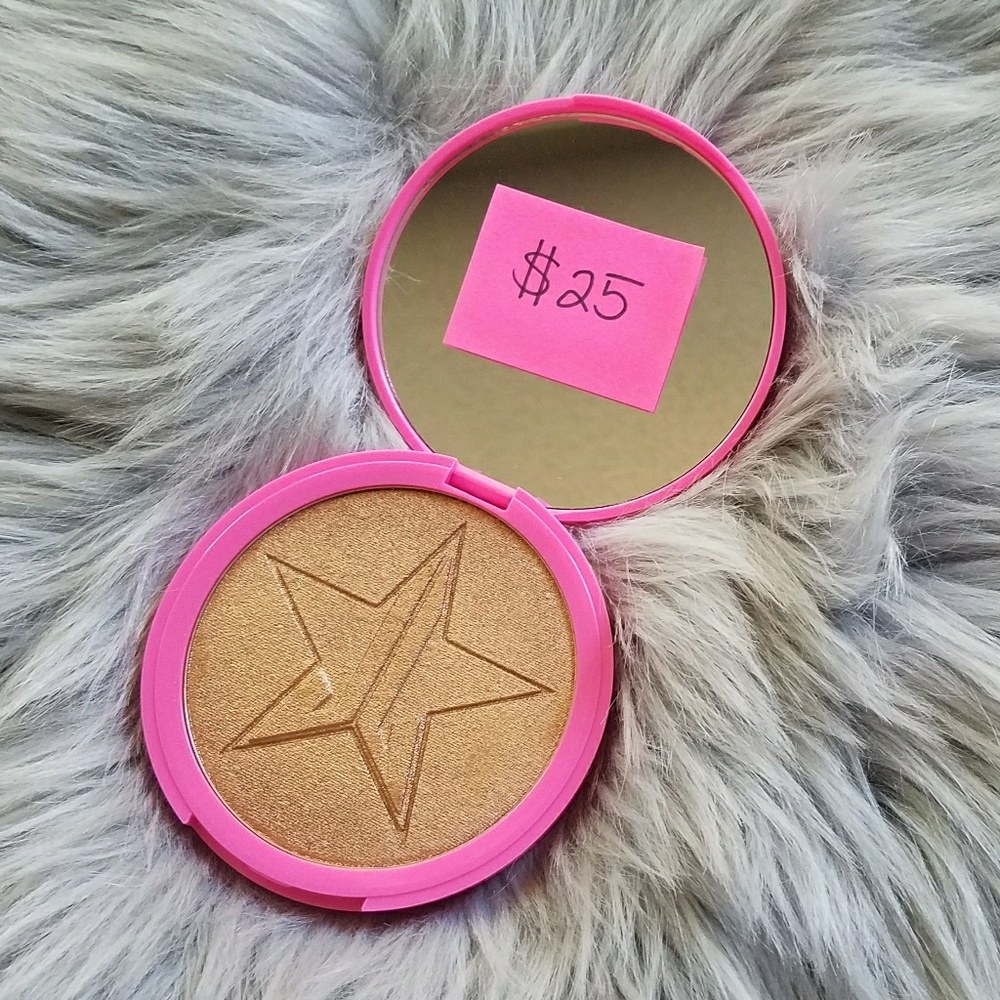 Jeffree Star Highlighter